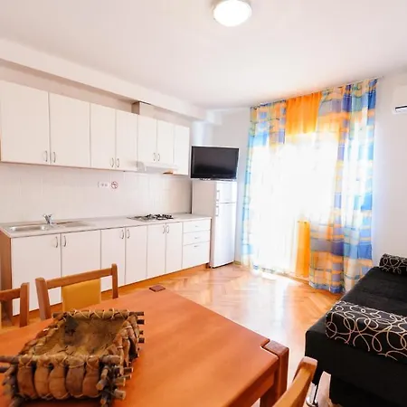 Apartment And Iva Split