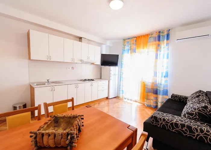 Apartament And Iva Split